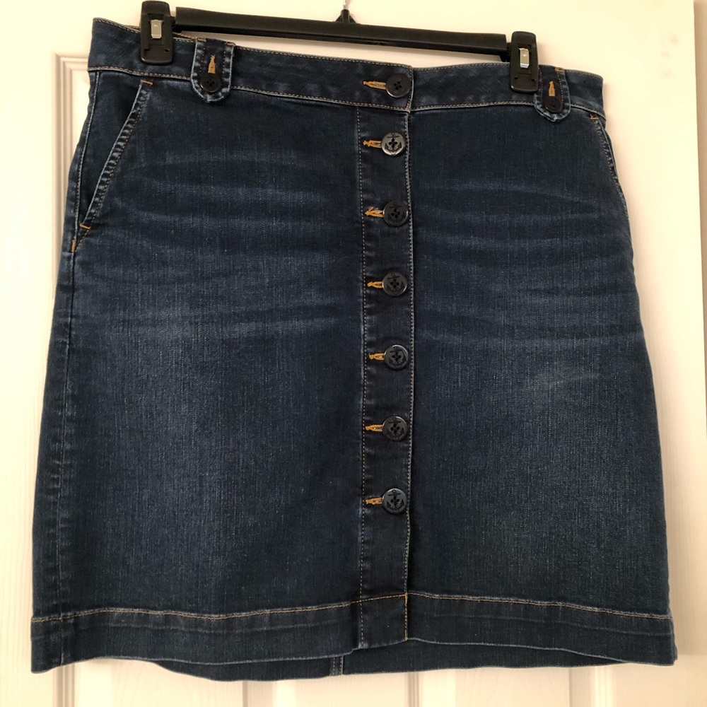 Talbots 14 petite denim skirt